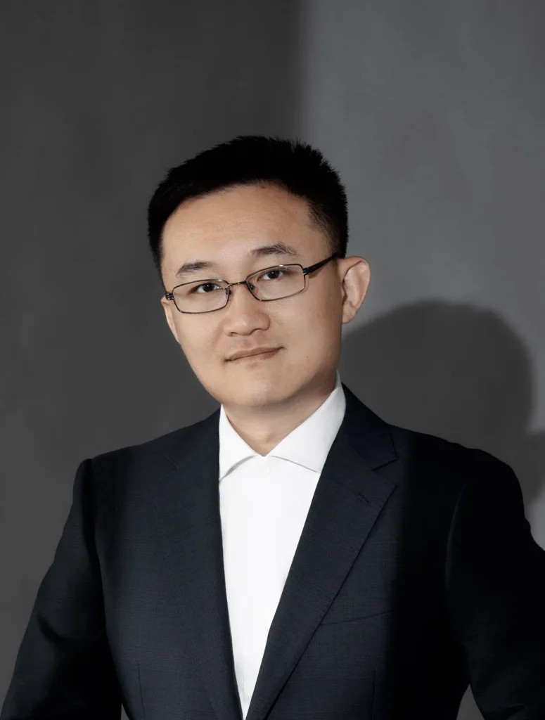 Fei Yan – Superconducting Quantum Computing Group